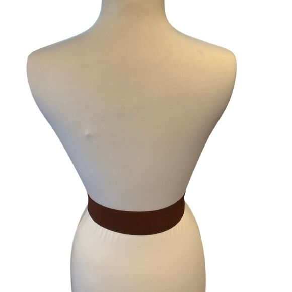 Cool vintage looking metal stretch antique buckle belt, brown and brushed gold main image 5